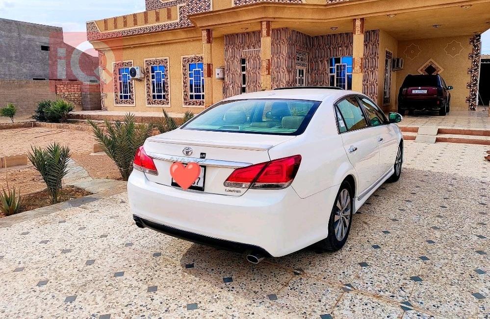 تويوتا أفالون